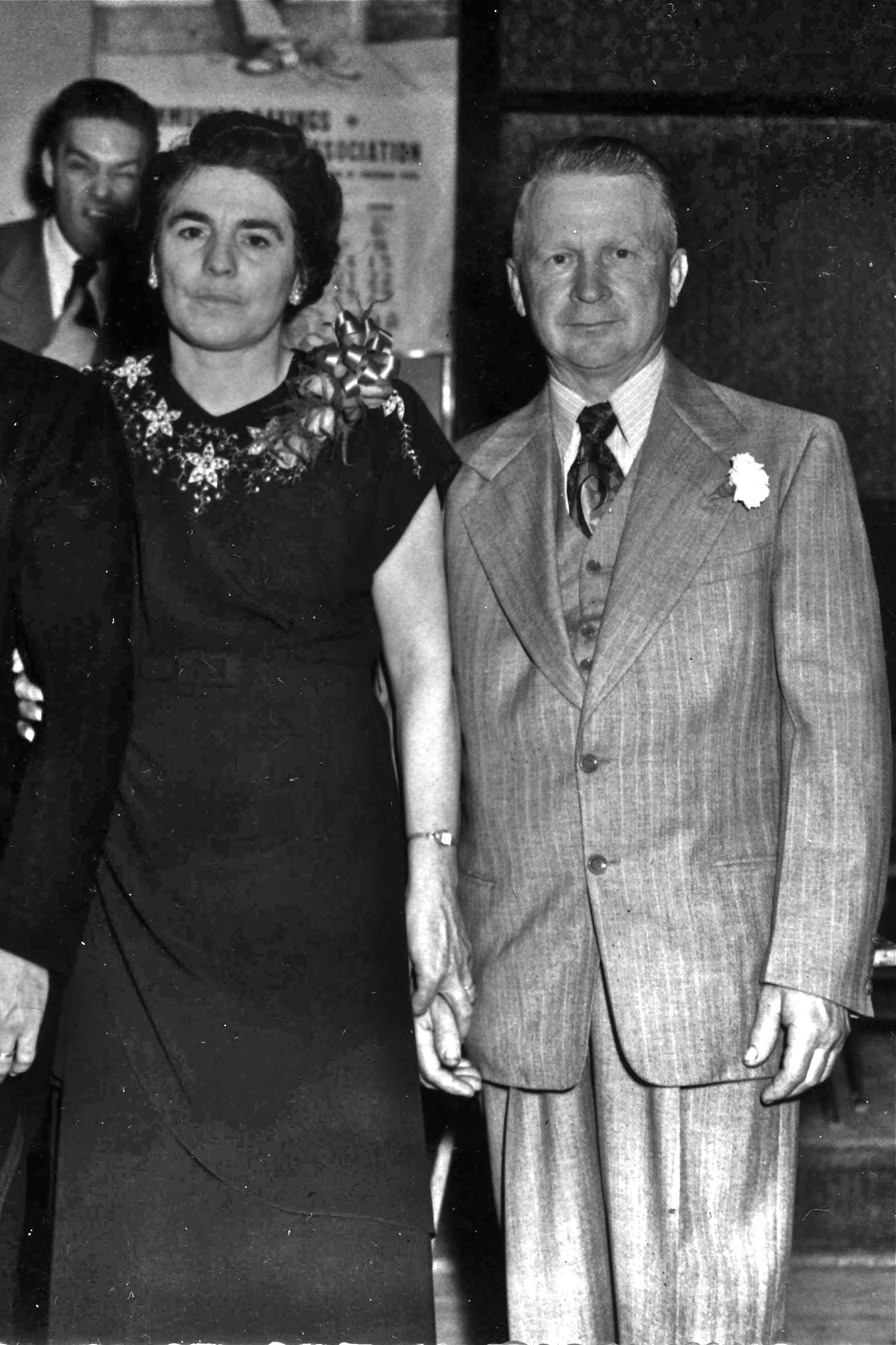 Leo & Pauline Kresha.jpg